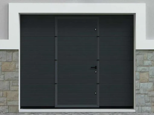 Sectionale Garagedeur Met Gegroefd Effect En Centrale Loopdeur - Antraciet - Met Somfy-Motor - Noria