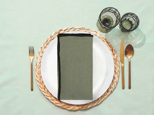Set Van Tafellaken + 4 Servetten Van Linnen En Katoen - Zwarte Rand - Kaki - 170 X 300 Cm - Borina