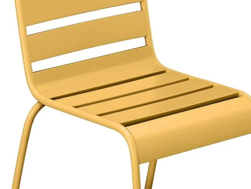Tuineethoek Van Metaal - Een Tafel D110 Cm En 4 Opstapelbare Stoelen - Mosterdgeel - Mirmande Van Mylia