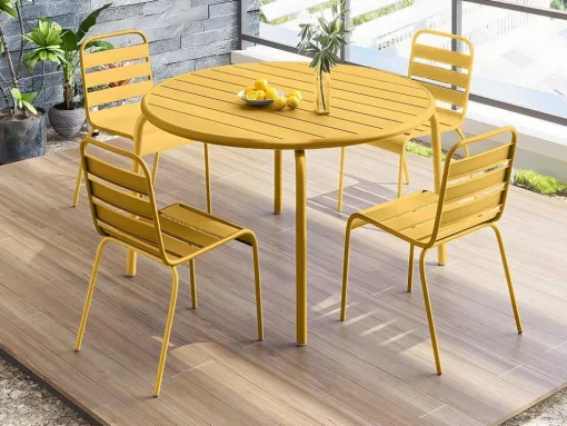Tuineethoek Van Metaal - Een Tafel D110 Cm En 4 Opstapelbare Stoelen - Mosterdgeel - Mirmande Van Mylia